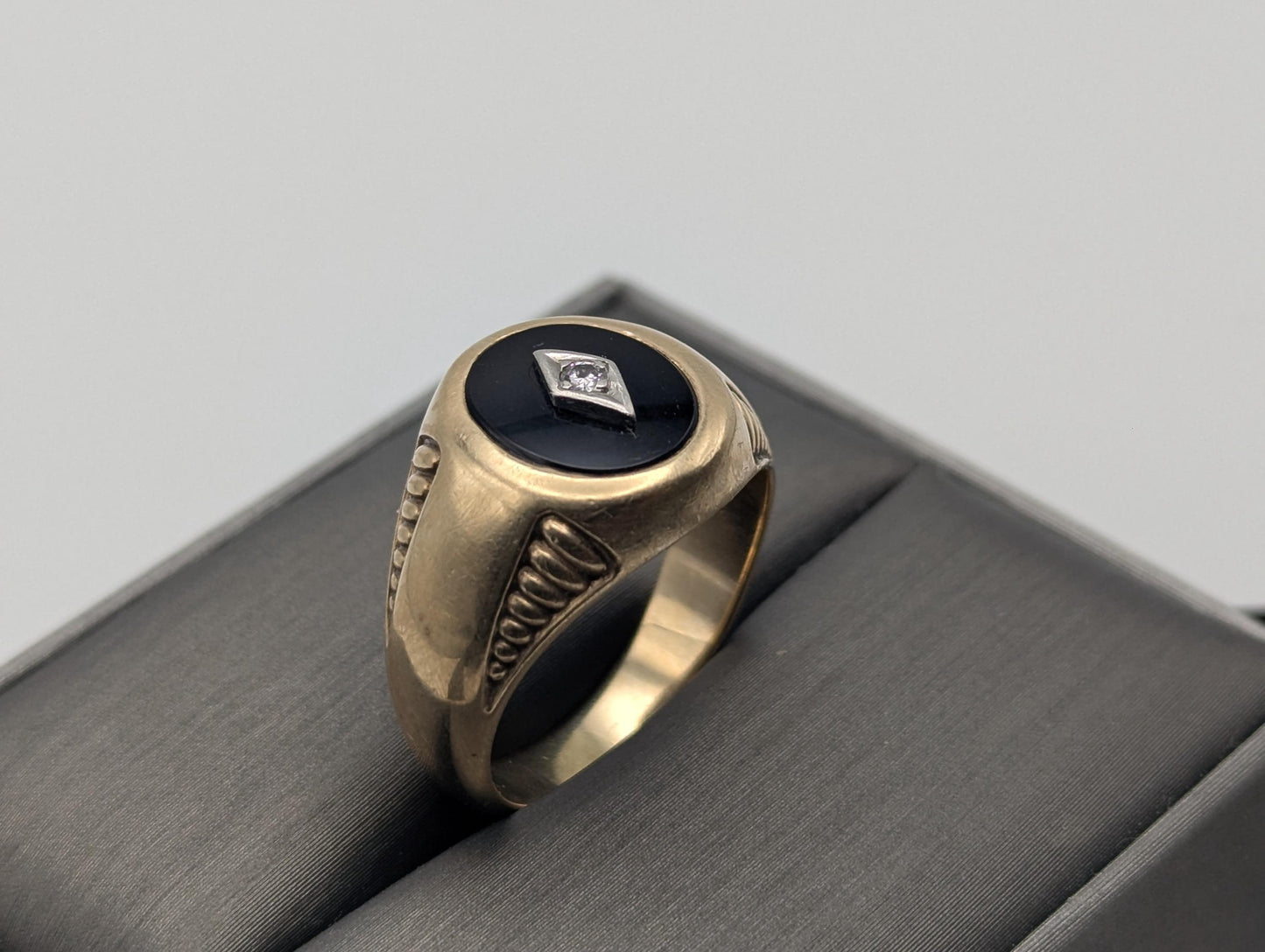 10k HEAVY 11gr Vintage Oval Black Onyx Diamond Wedding Ring Statement Ring Band