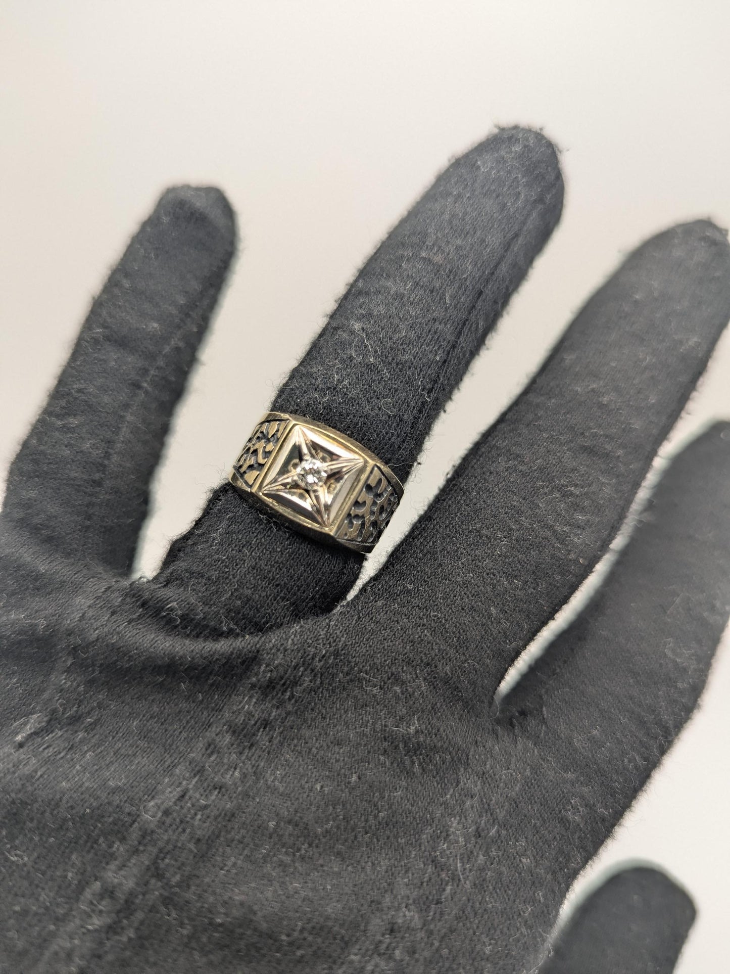14k HEAVY Two-Tone  Gold 8.3gr Diamond Filigree Solitaire Ring Mens Wedding Ring