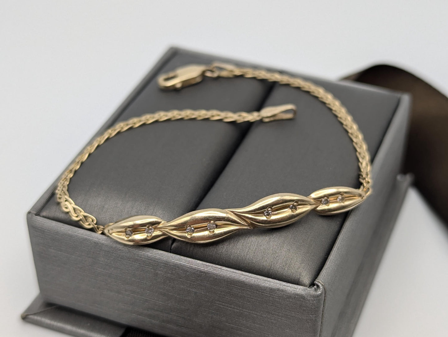 14k Solid Gold OKLMR Design Diamond Fancy Wave Link Tennis Bracelet. 7" Womens