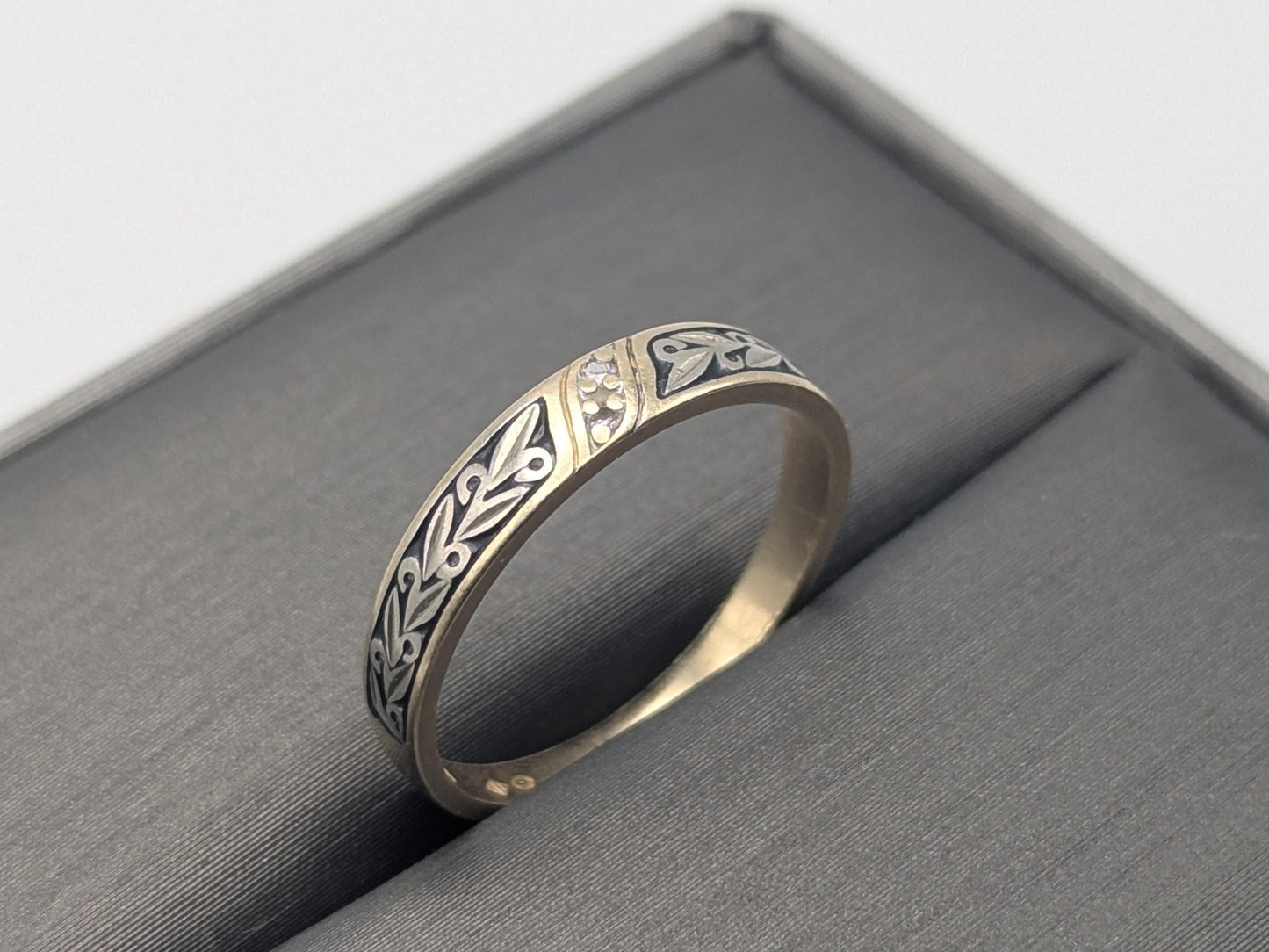 14k Two-Tone  Gold Diamond Engraved Filigree Ring Wedding Ring