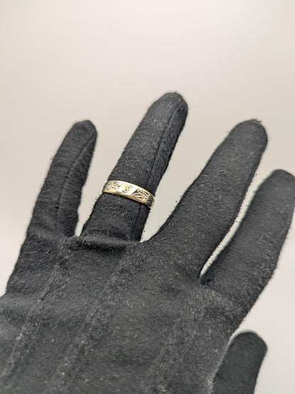 14k Vintage Two-Tone Diamond Engraved Ring Wedding Band Anniversary Ring