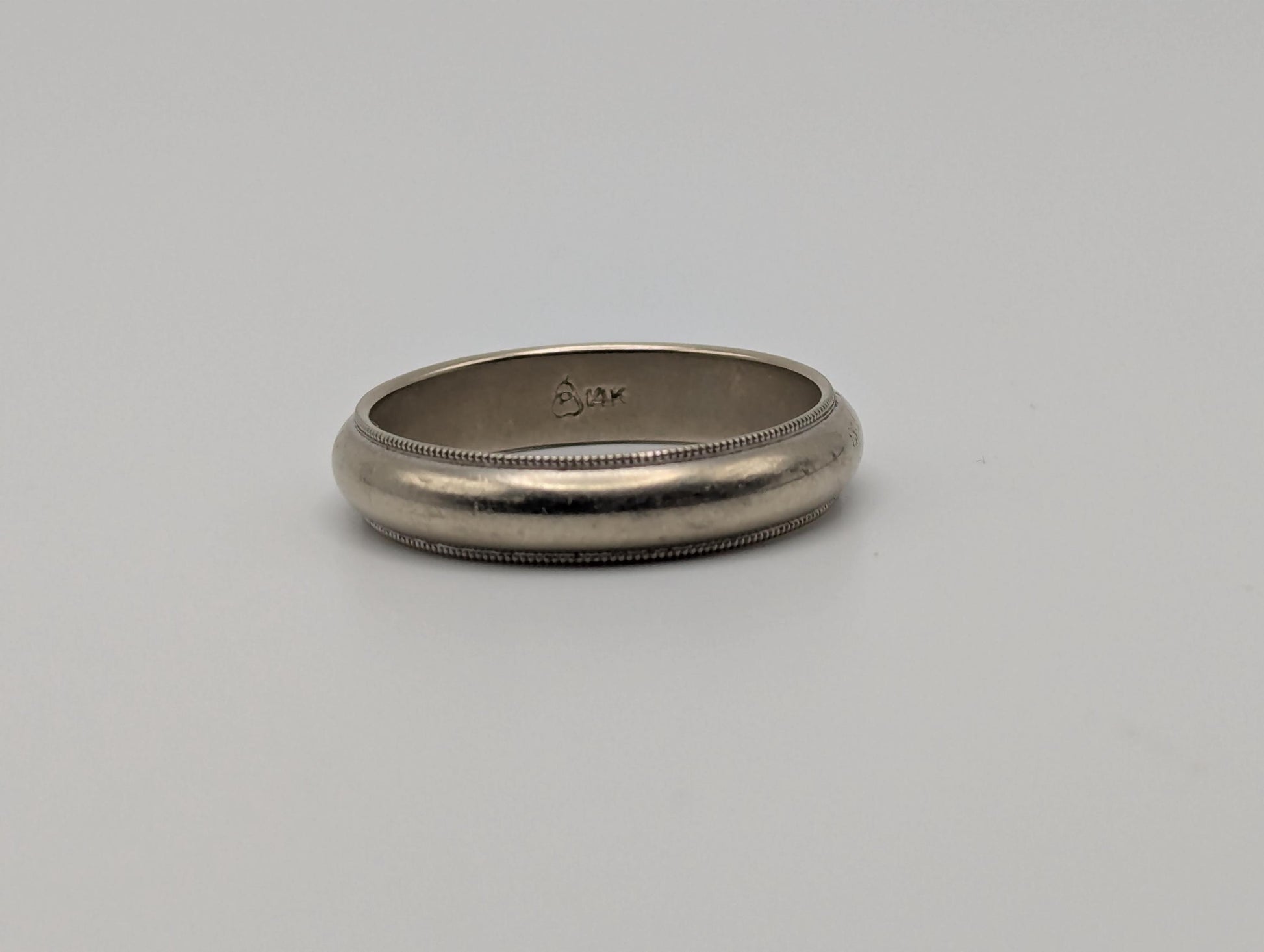 14k White Gold Mens with Milgrain Edge Wedding Band Anniversary Ring Comfort