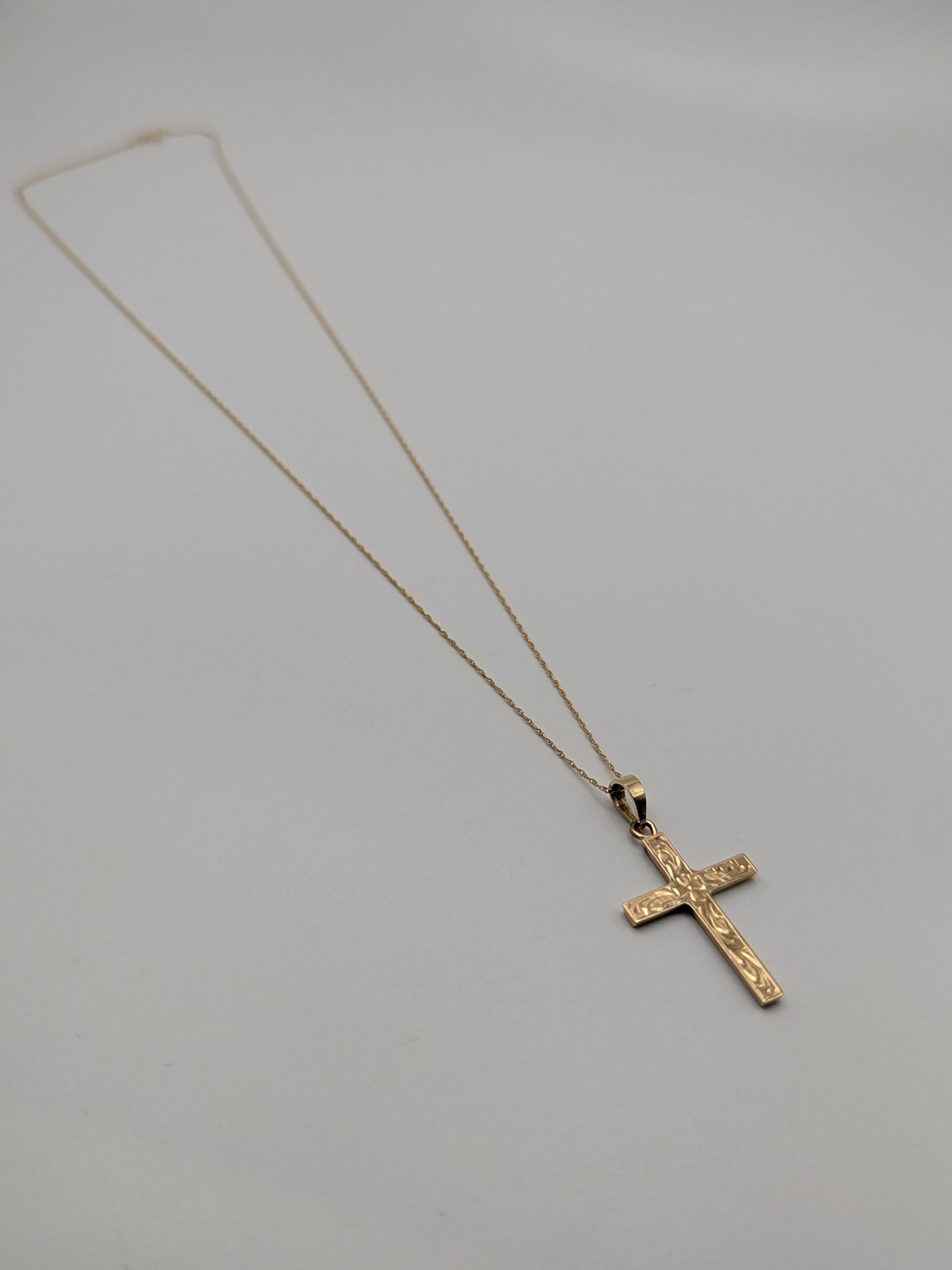 14k Yellow Gold Christian Cross Pendant Necklace 18 " Crucifix Necklace
