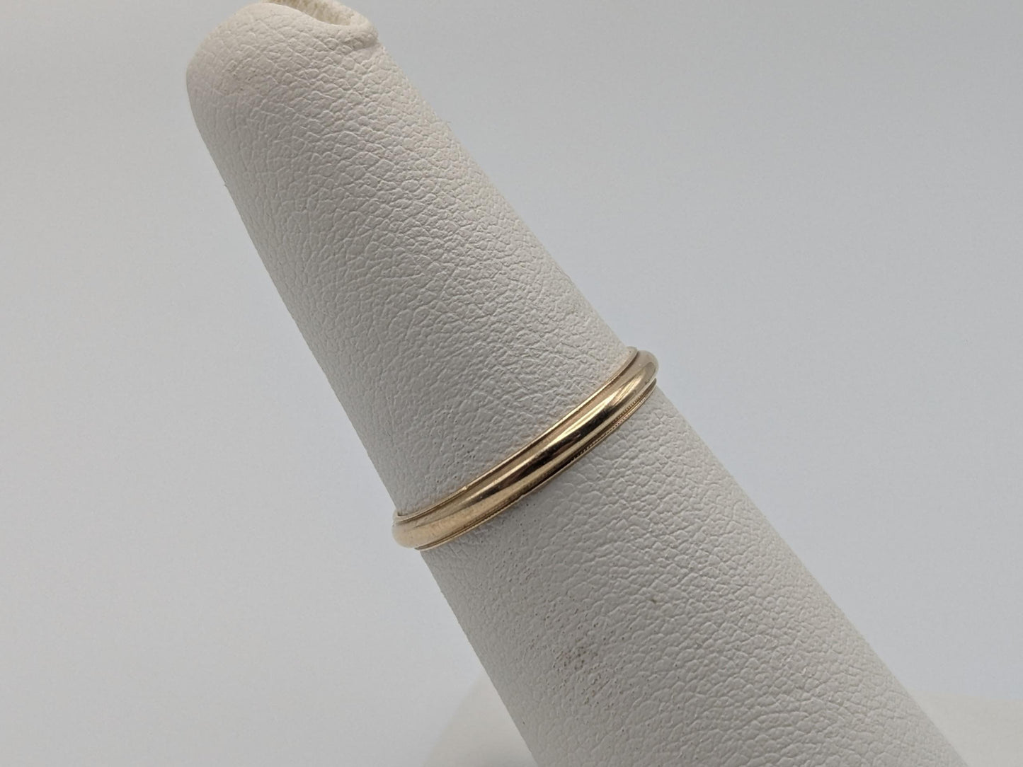 14k Yellow Gold Comfort Fit Miligrain Edge Band Ring