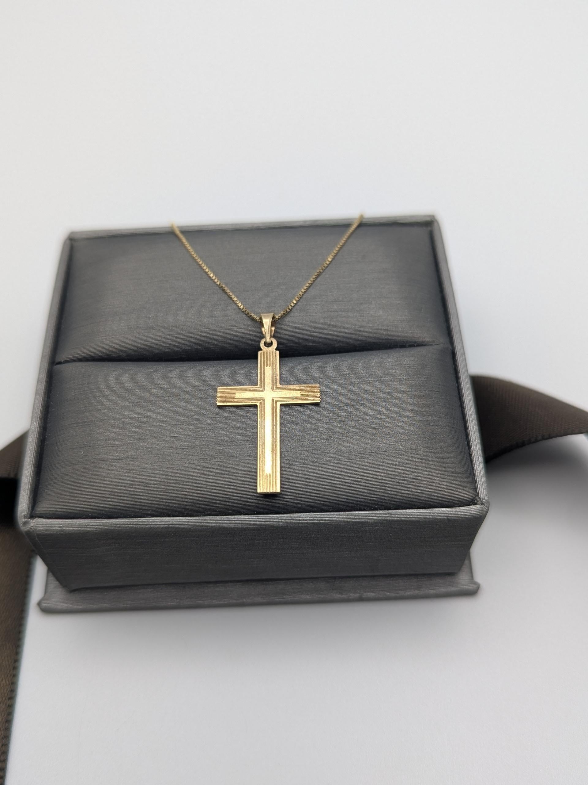 14k Yellow Gold Cross Christian Jesus Pendant Necklace Box Chain 18"
