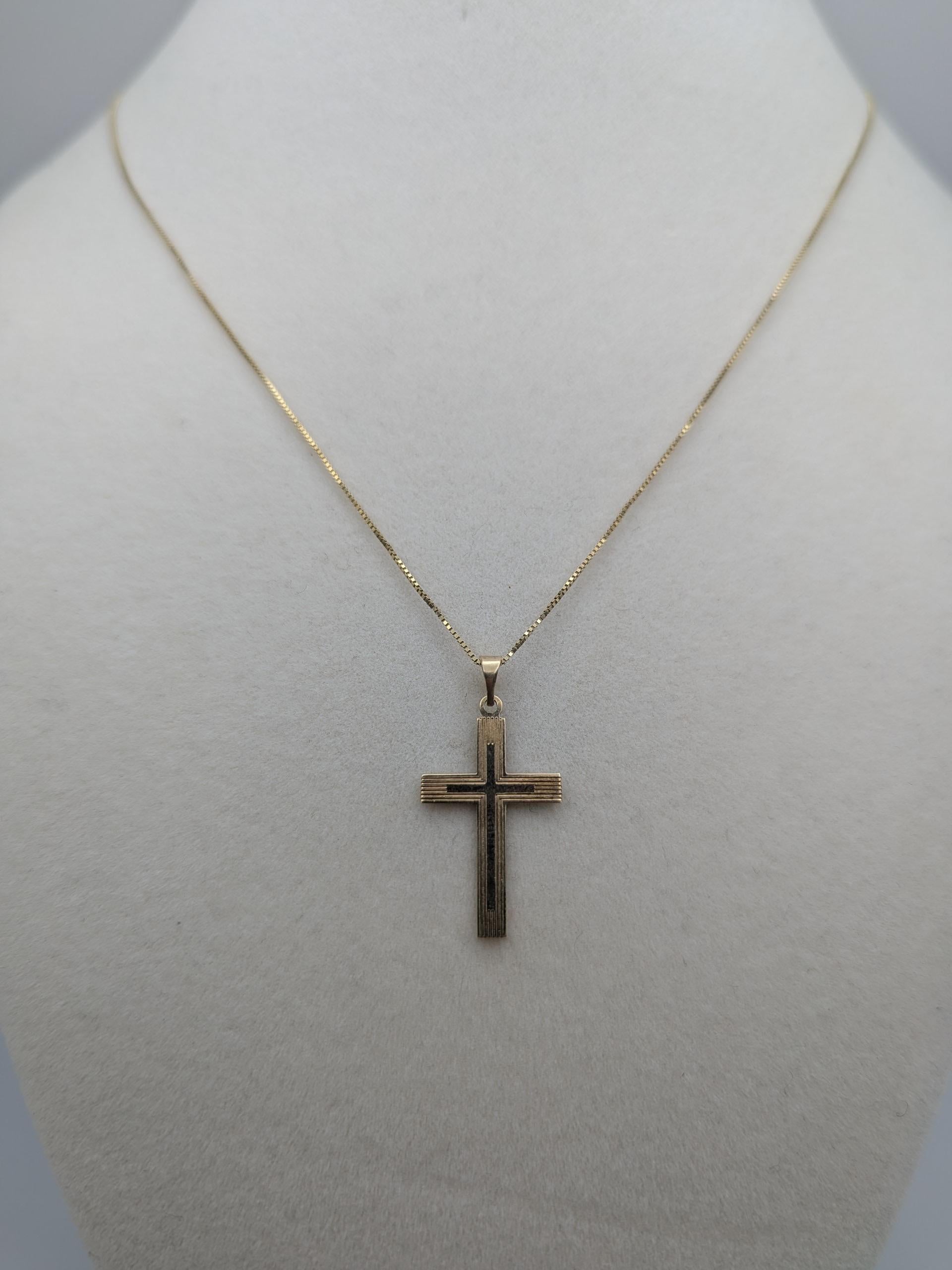 14k Yellow Gold Cross Christian Jesus Pendant Necklace Box Chain 18"