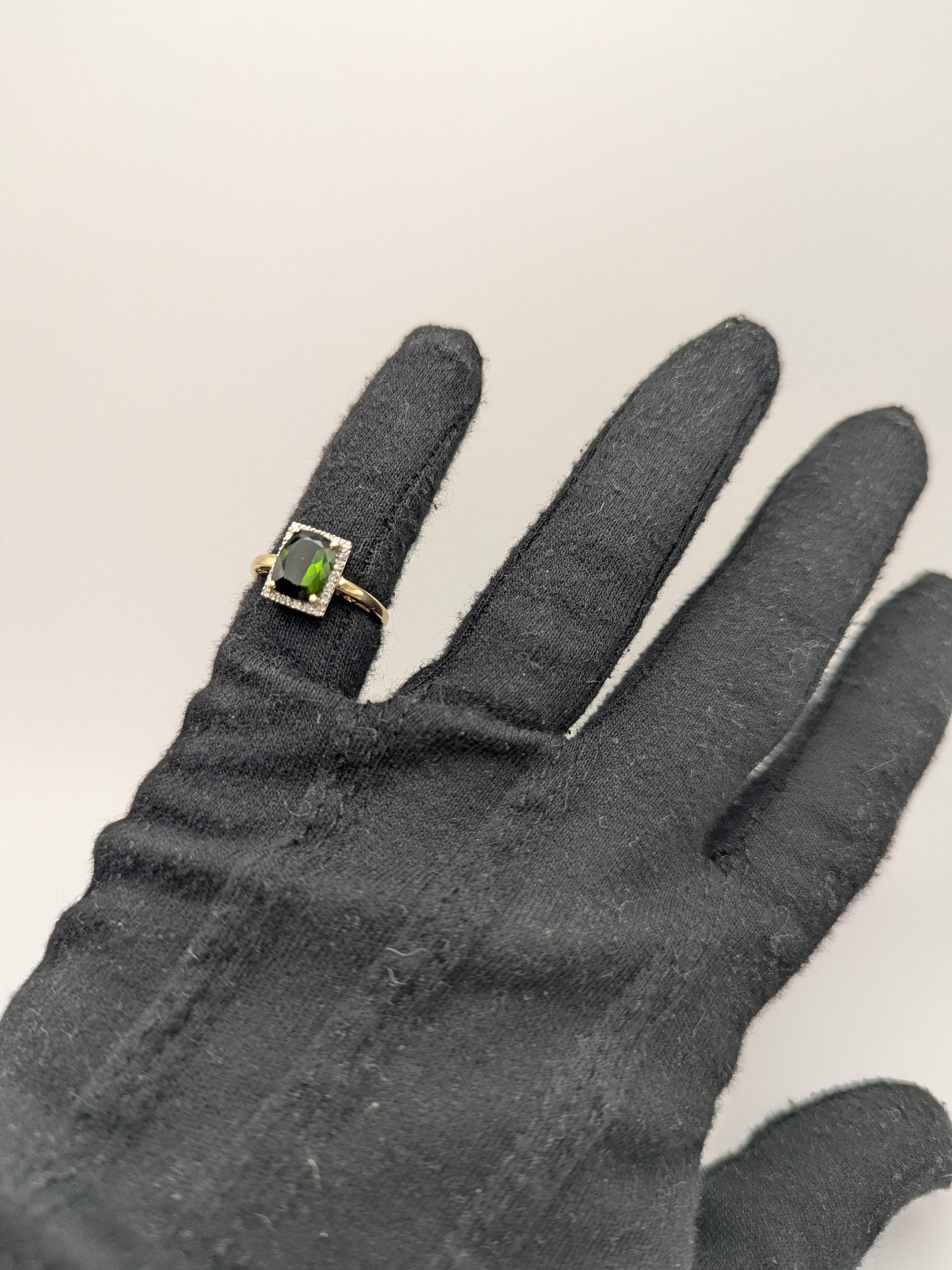 14k Yellow Gold Green Cushion Cut Emerald and Diamond Ring. Cocktail Ring.
