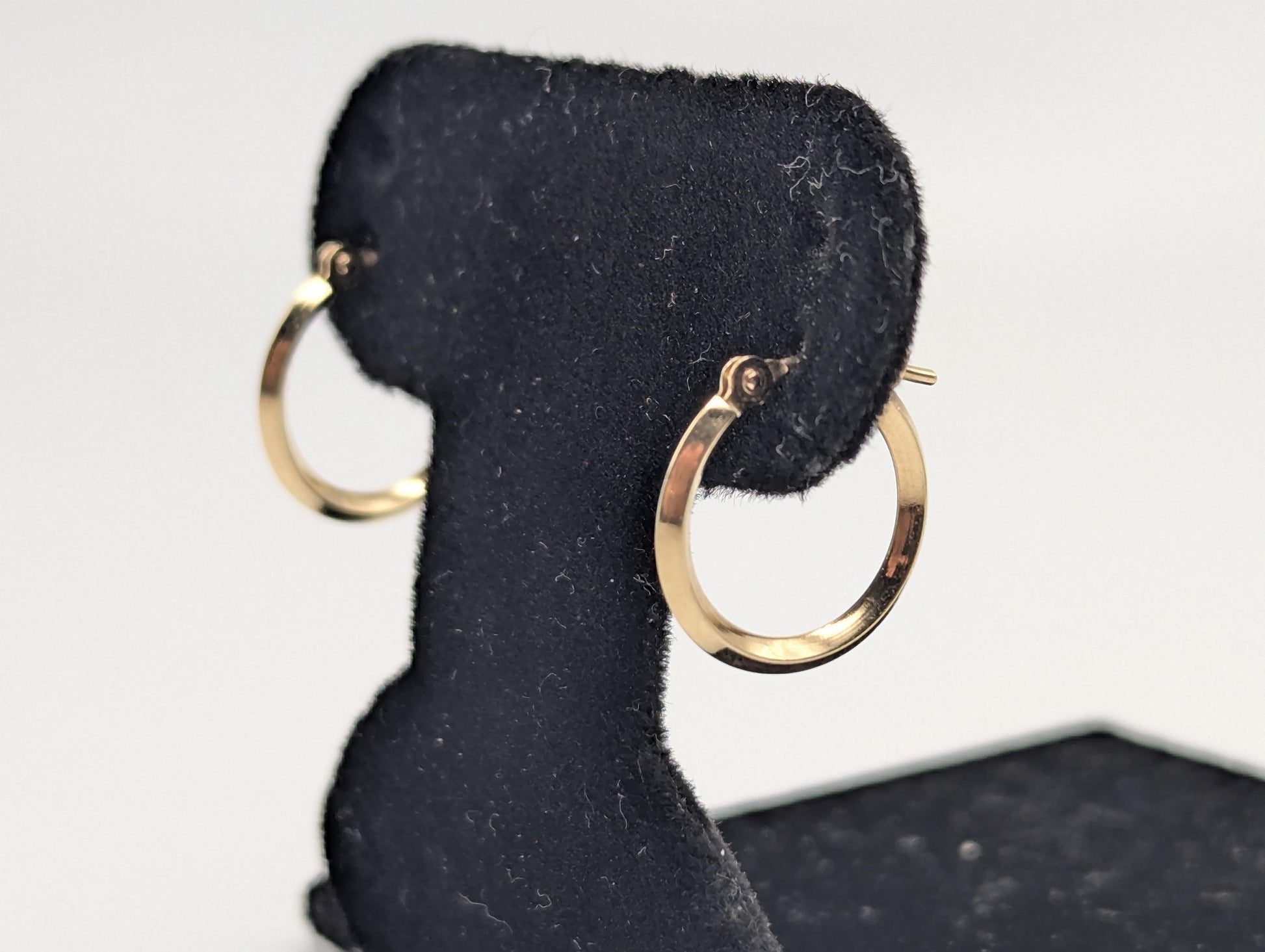 14k Yellow Gold Small Hoop Hammered Round Earrings Dainty Gold Hoops Hinged