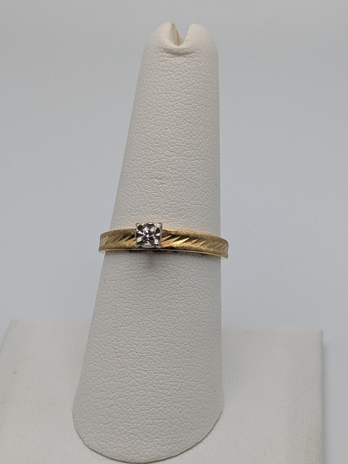 18k Vintage Two-Tone Gold  Diamond Engagement Ring Promise Ring