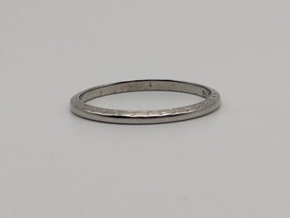 18k White Gold Etched Edge Wedding Ring Anniversary Ring