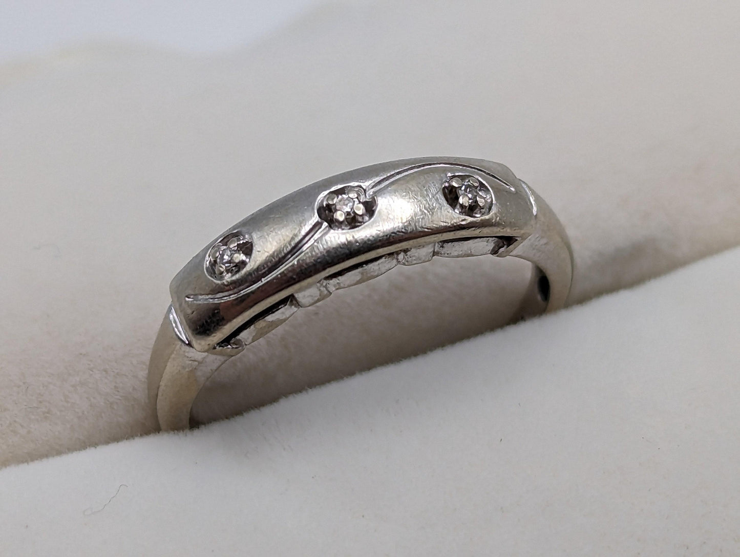 Antique 14k White Gold 3 Diamond Anniversary Band. 14k White Gold Wedding Ring.