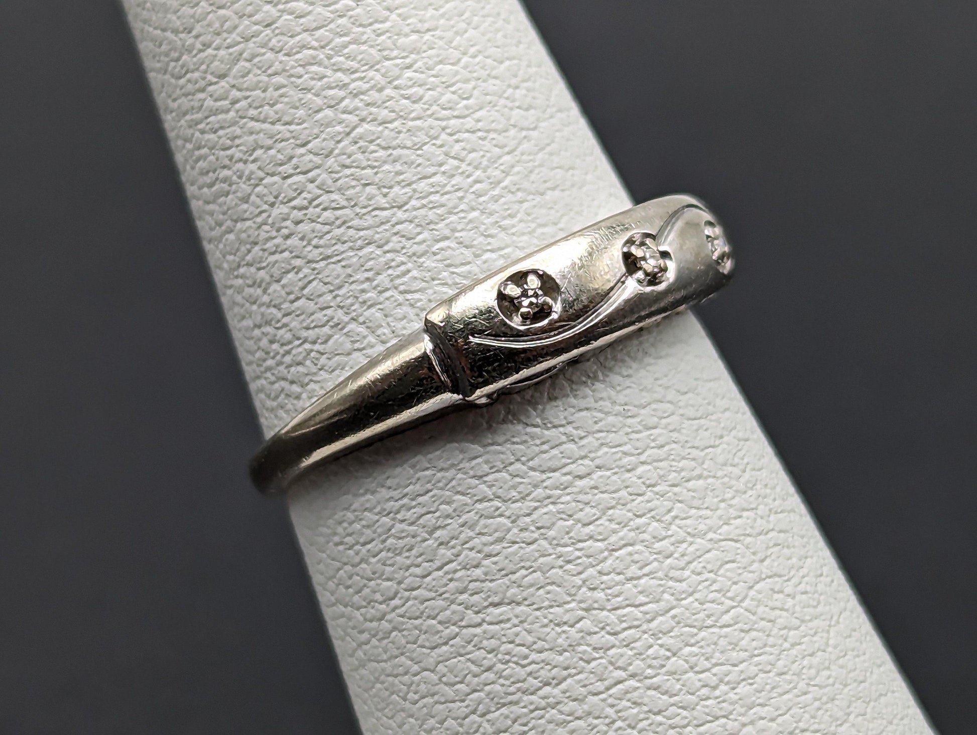 Antique 14k White Gold 3 Diamond Anniversary Band. 14k White Gold Wedding Ring.