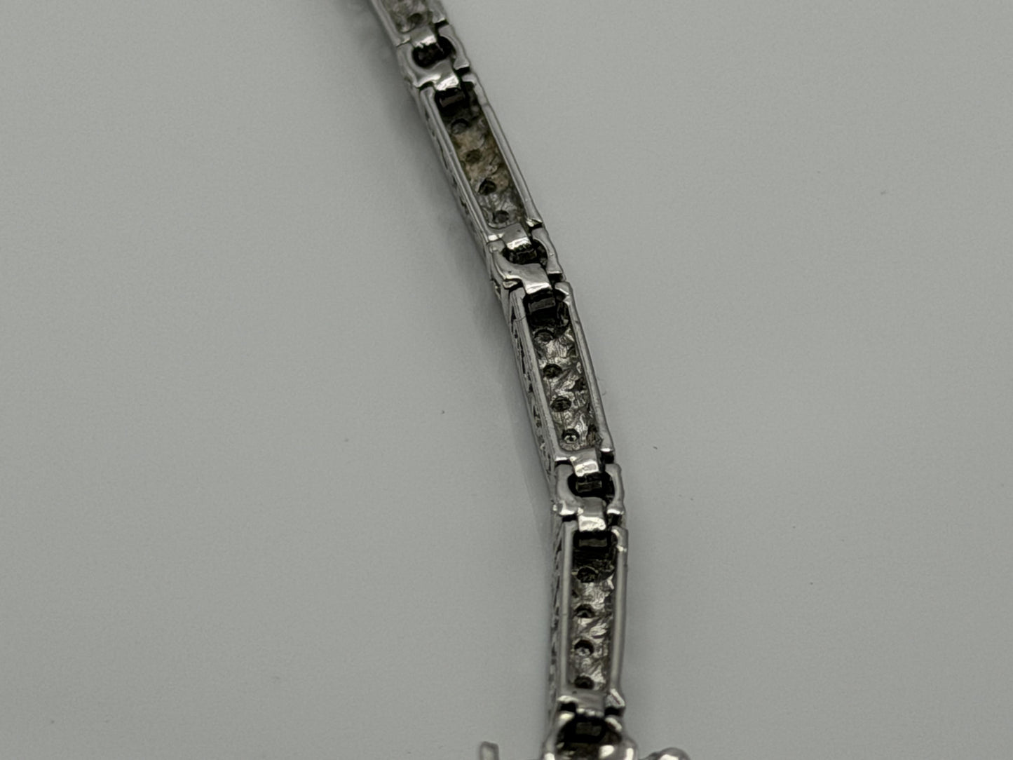 14k Heavy 7.9 gram Diamond Bracelet 7" Tennis Style Solid Gold Bracelet