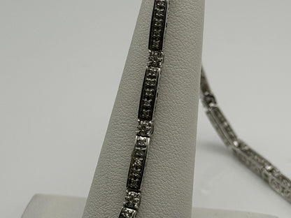 14k Heavy 7.9 gram Diamond Bracelet 7" Tennis Style Solid Gold Bracelet