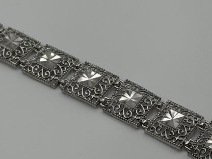 10k Heavy 7.6 gram Solid White Gold Diamond Cut Design Bracelet 7" Chain