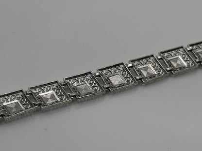 10k Heavy 7.6 gram Solid White Gold Diamond Cut Design Bracelet 7" Chain