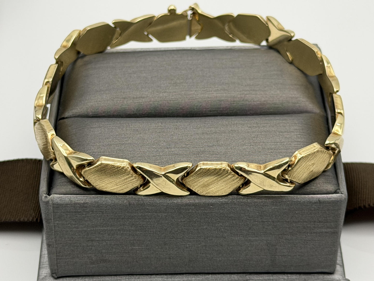 14k XOXO Solid Yellow ITALY Gold Heavy 8.5 gr Tennis Bracelet 8" Love Chain