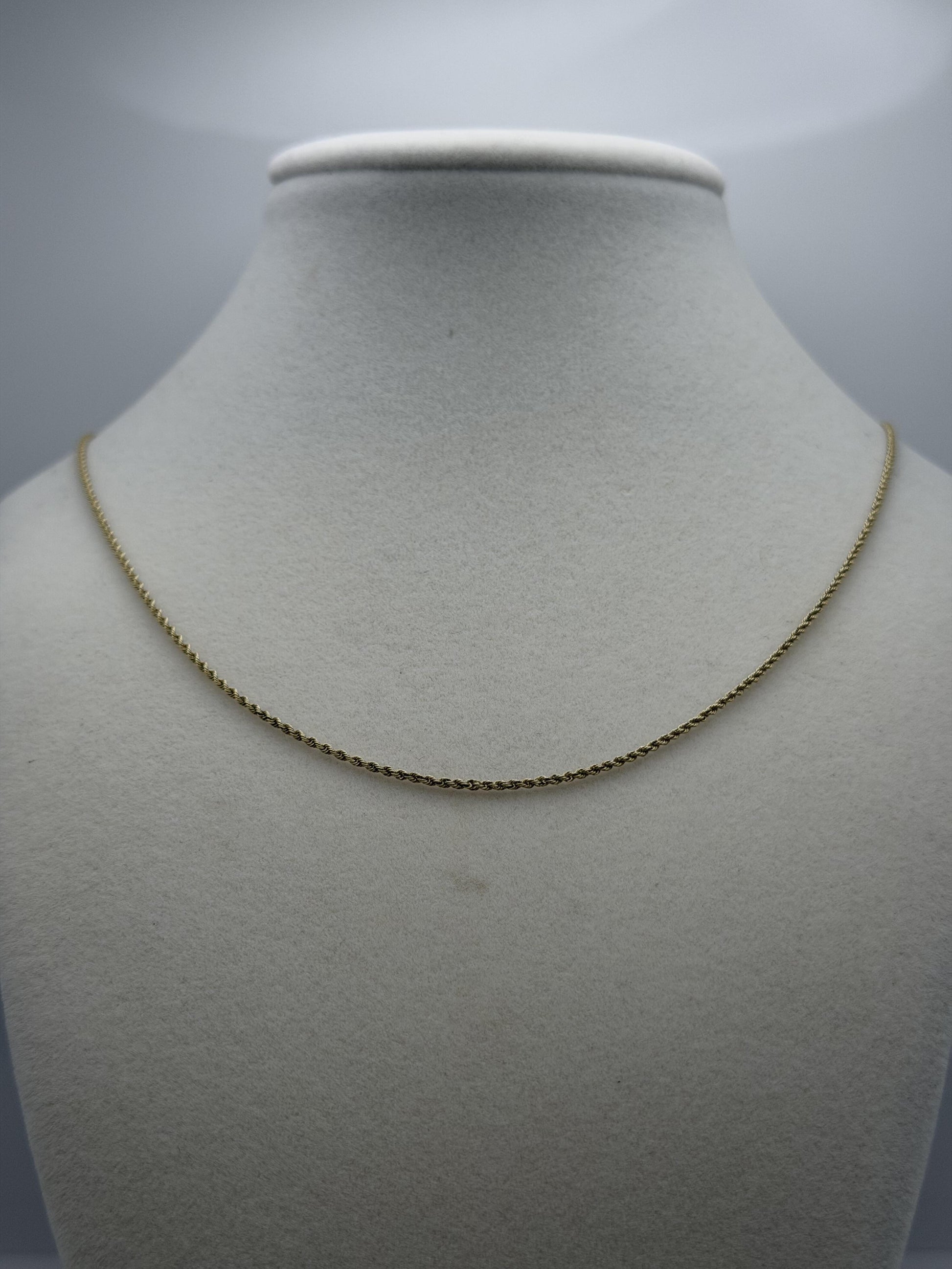 14k Yellow Gold Classic Rope Chain Necklace 24"