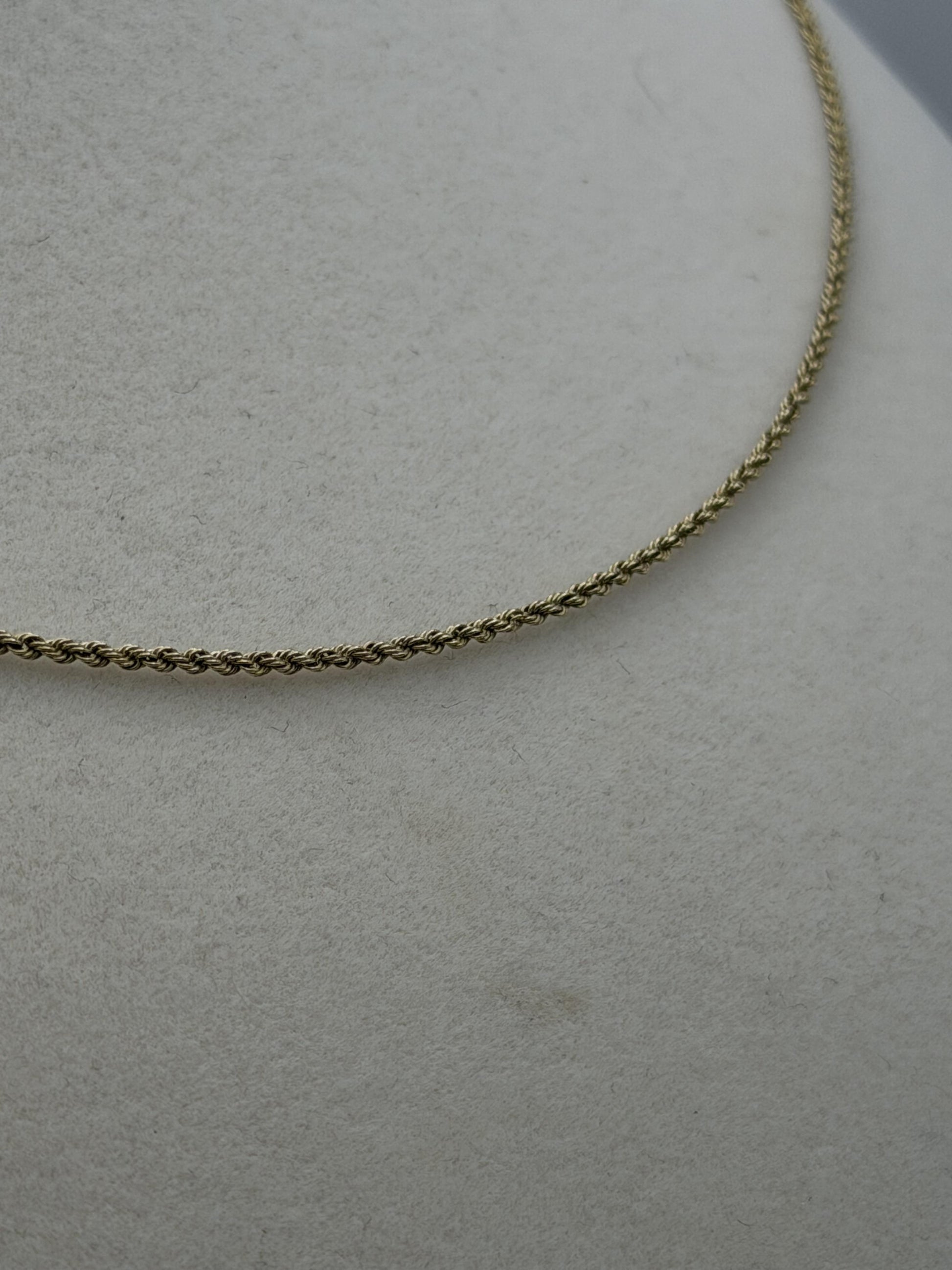 14k Yellow Gold Classic Rope Chain Necklace 24"