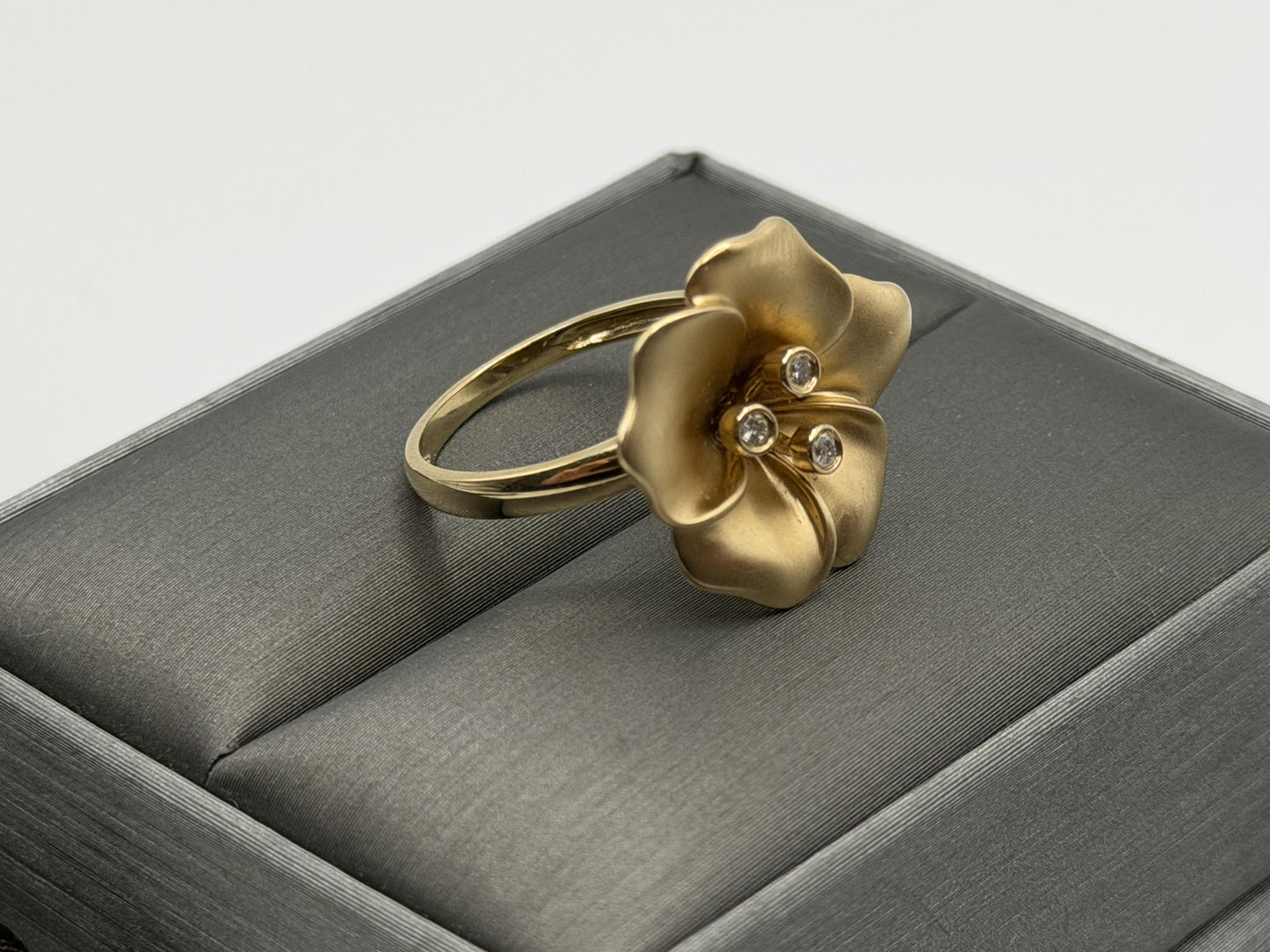 14k Diamond Pansy Cocktail Plumeria Flower Hawaiian Floral Statement Ring