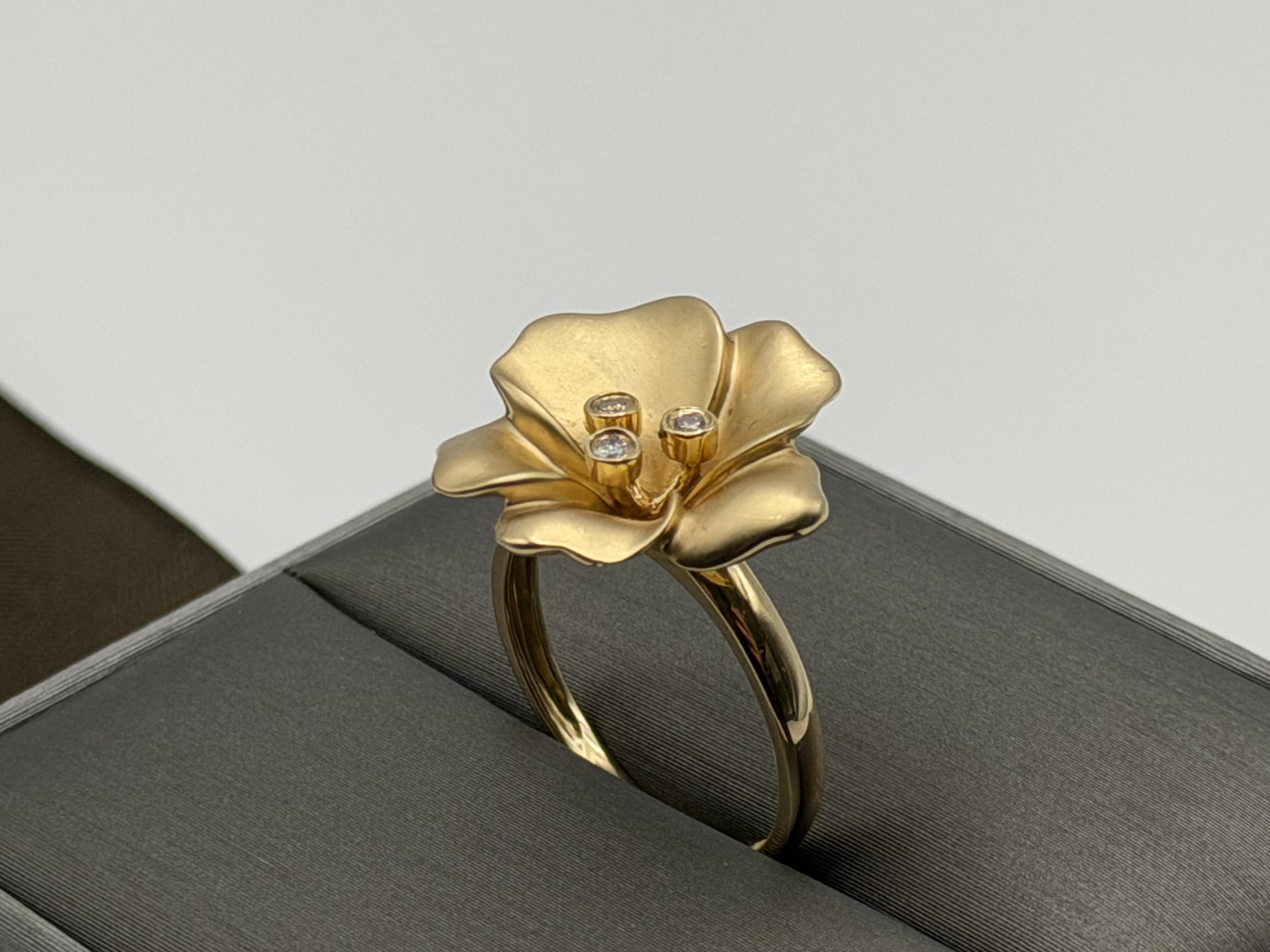 14k Diamond Pansy Cocktail Plumeria Flower Hawaiian Floral Statement Ring