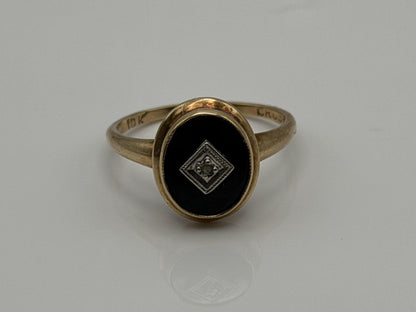 10k Oval Shaped Diamond Onyx Vintage Statement Ring Minimalist Signet Ring