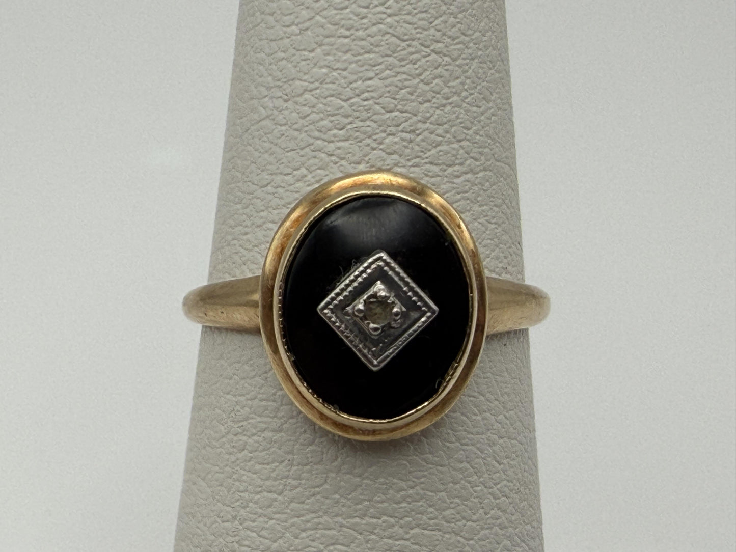 10k Oval Shaped Diamond Onyx Vintage Statement Ring Minimalist Signet Ring