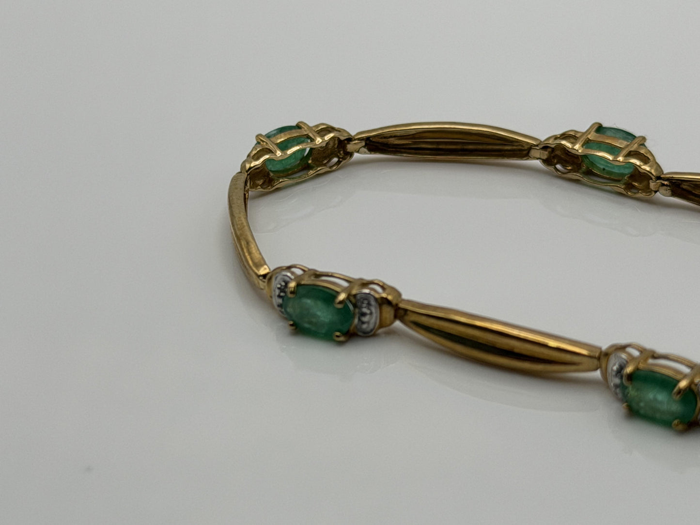 10k Vintage Yellow Gold Emerald & Diamond Tennis Bracelet 7"