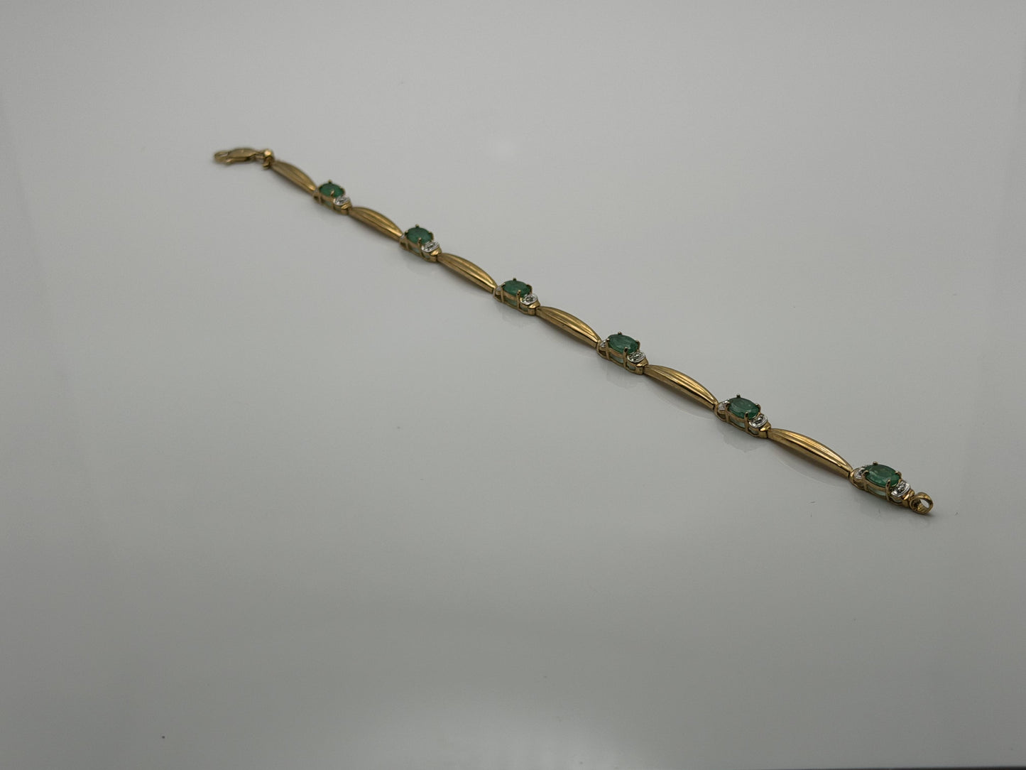 10k Vintage Yellow Gold Emerald & Diamond Tennis Bracelet 7"