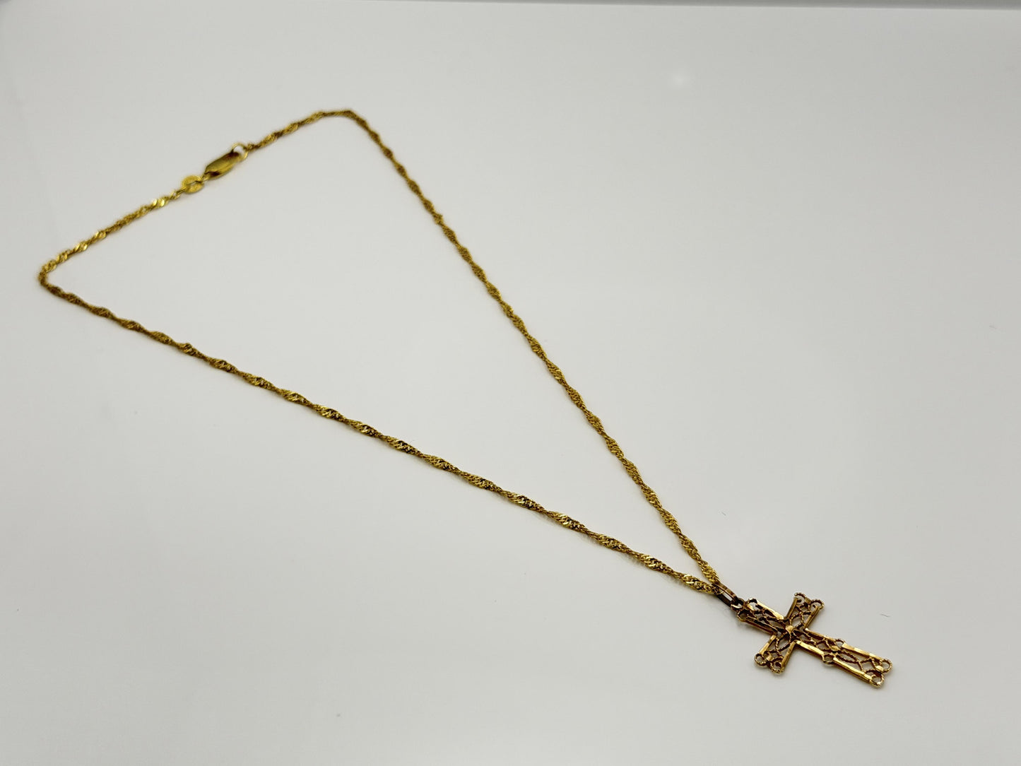 14k Filigree Christian Cross Crucifix Pendant Necklace w Compliment 18kGF Chain