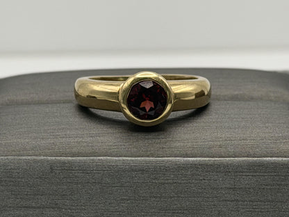Heavy 14k Yellow 6gr Gold 1ct Red Garnet Solitaire Statement Ring Vintage Style