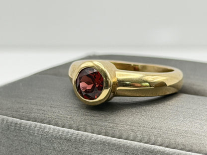 Heavy 14k Yellow 6gr Gold 1ct Red Garnet Solitaire Statement Ring Vintage Style
