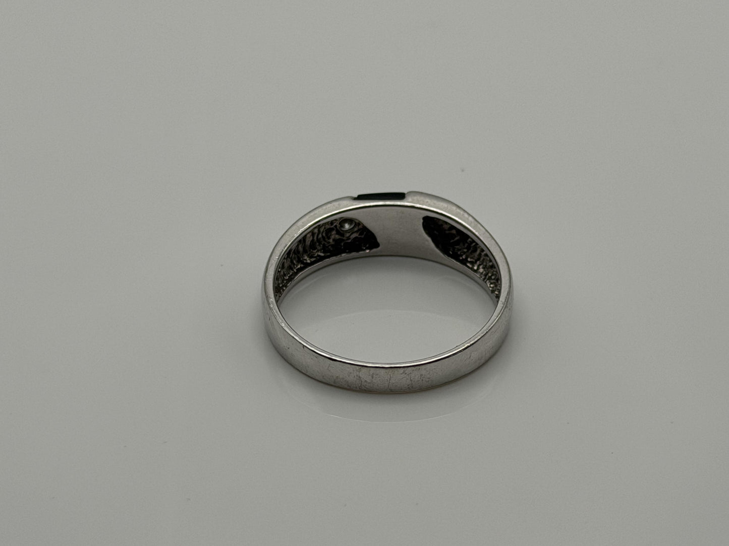 10k White Gold Mens Onyx Ring. Anniversary Band. Wedding Ring.