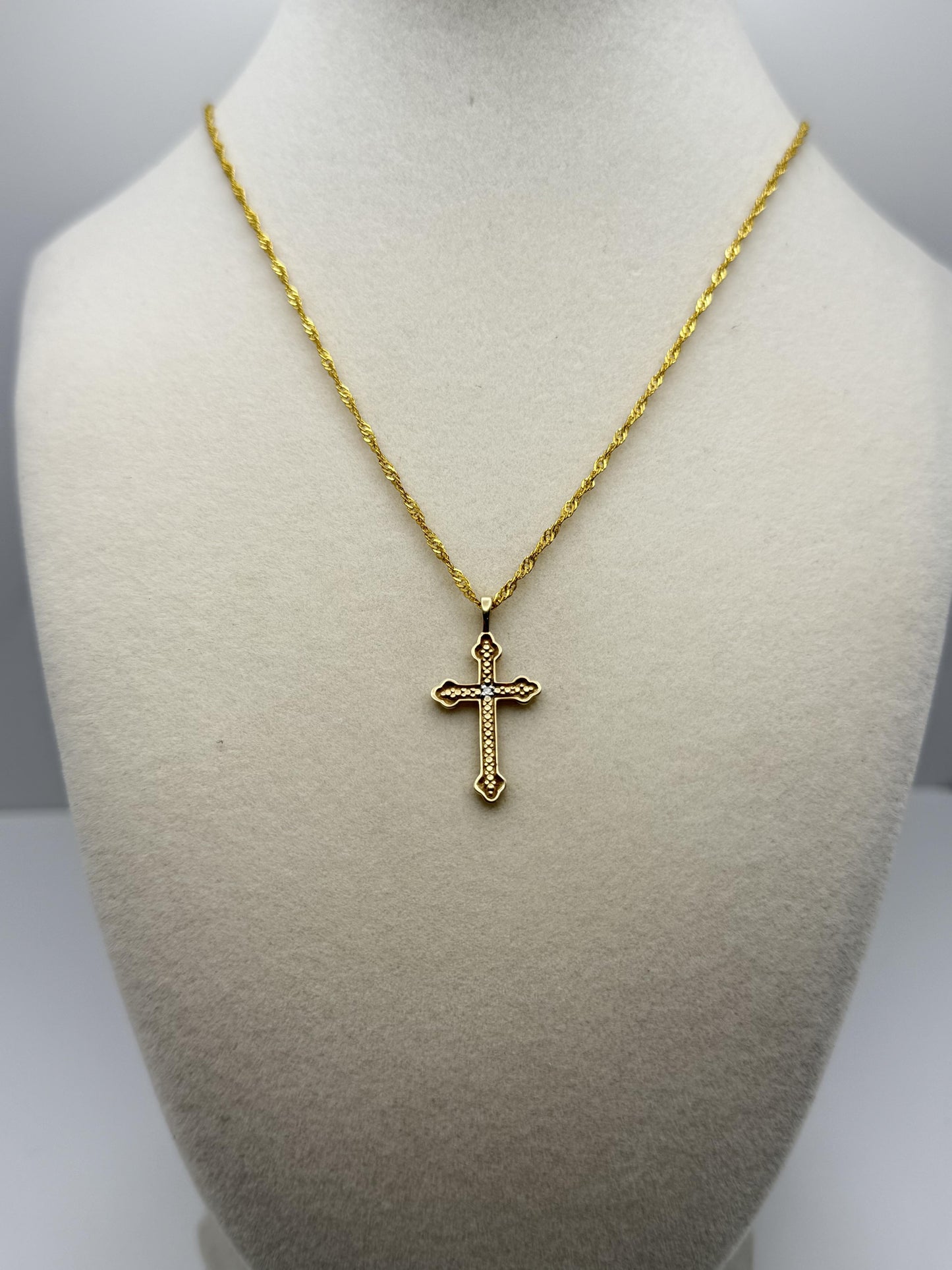 10k Yellow Gold Vintage Diamond Christian Cross Necklace Compliment GF18k chain