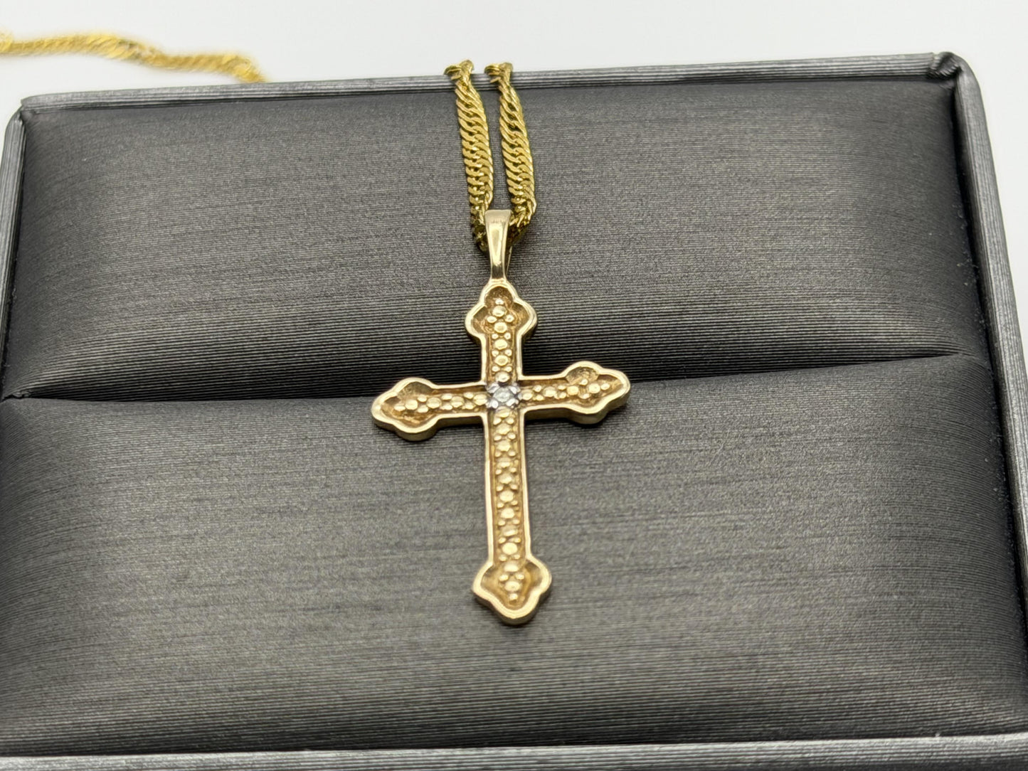 10k Yellow Gold Vintage Diamond Christian Cross Necklace Compliment GF18k chain