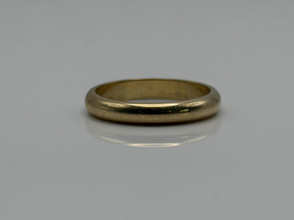 10k Yellow Gold Comfort Fit Wedding Band.
