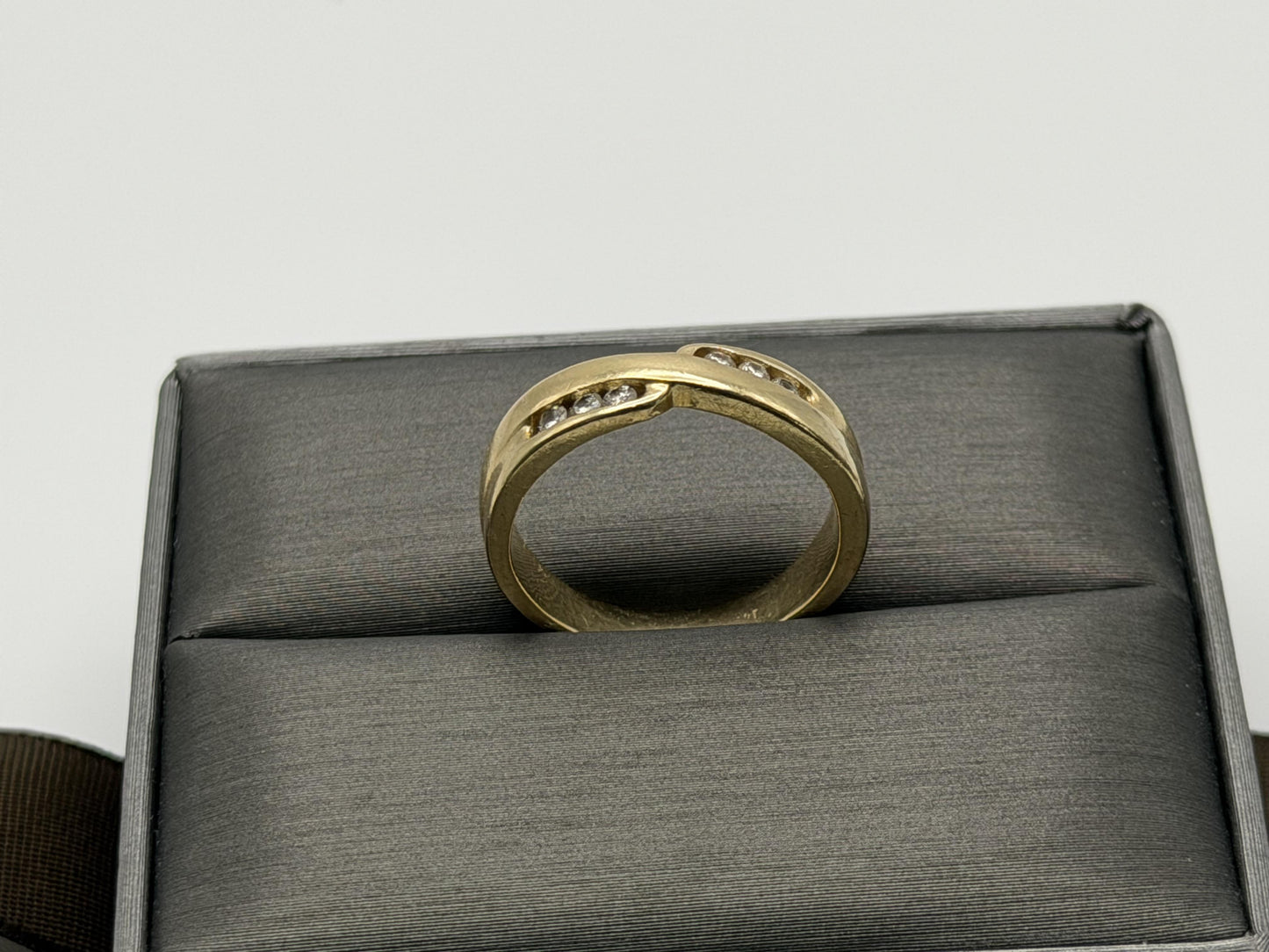 14k Yellow Gold Mens Diamond Ring. Wedding Ring. Anniversary Band Ring.