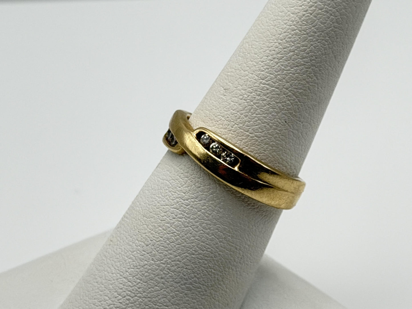 14k Yellow Gold Mens Diamond Ring. Wedding Ring. Anniversary Band Ring.