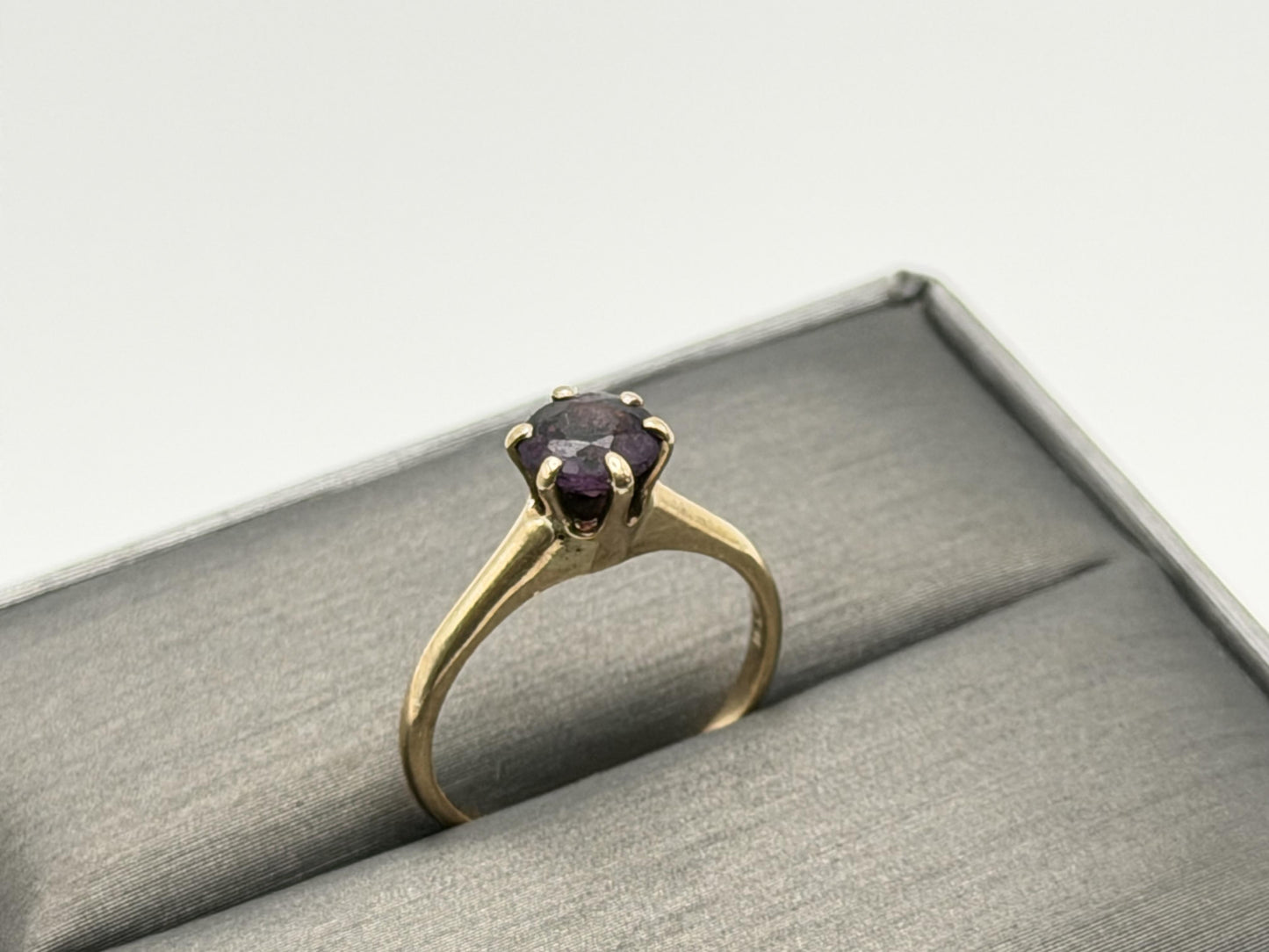 10k Yellow Gold Amethyst Cathedral Setting Solitaire Ring.