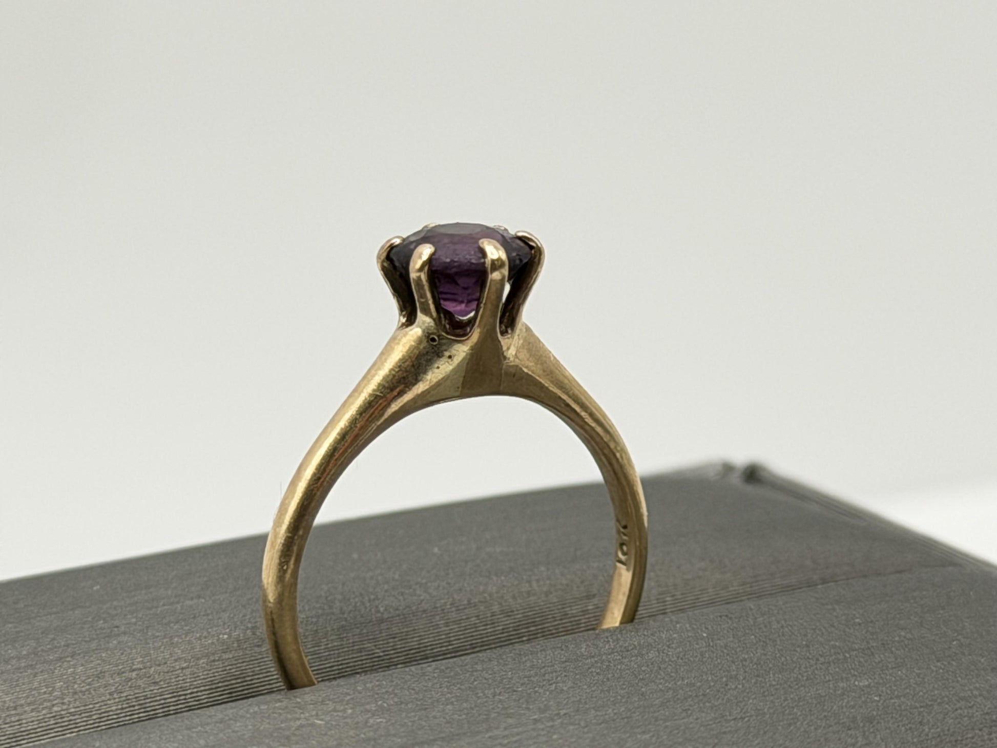 10k Yellow Gold Amethyst Cathedral Setting Solitaire Ring.