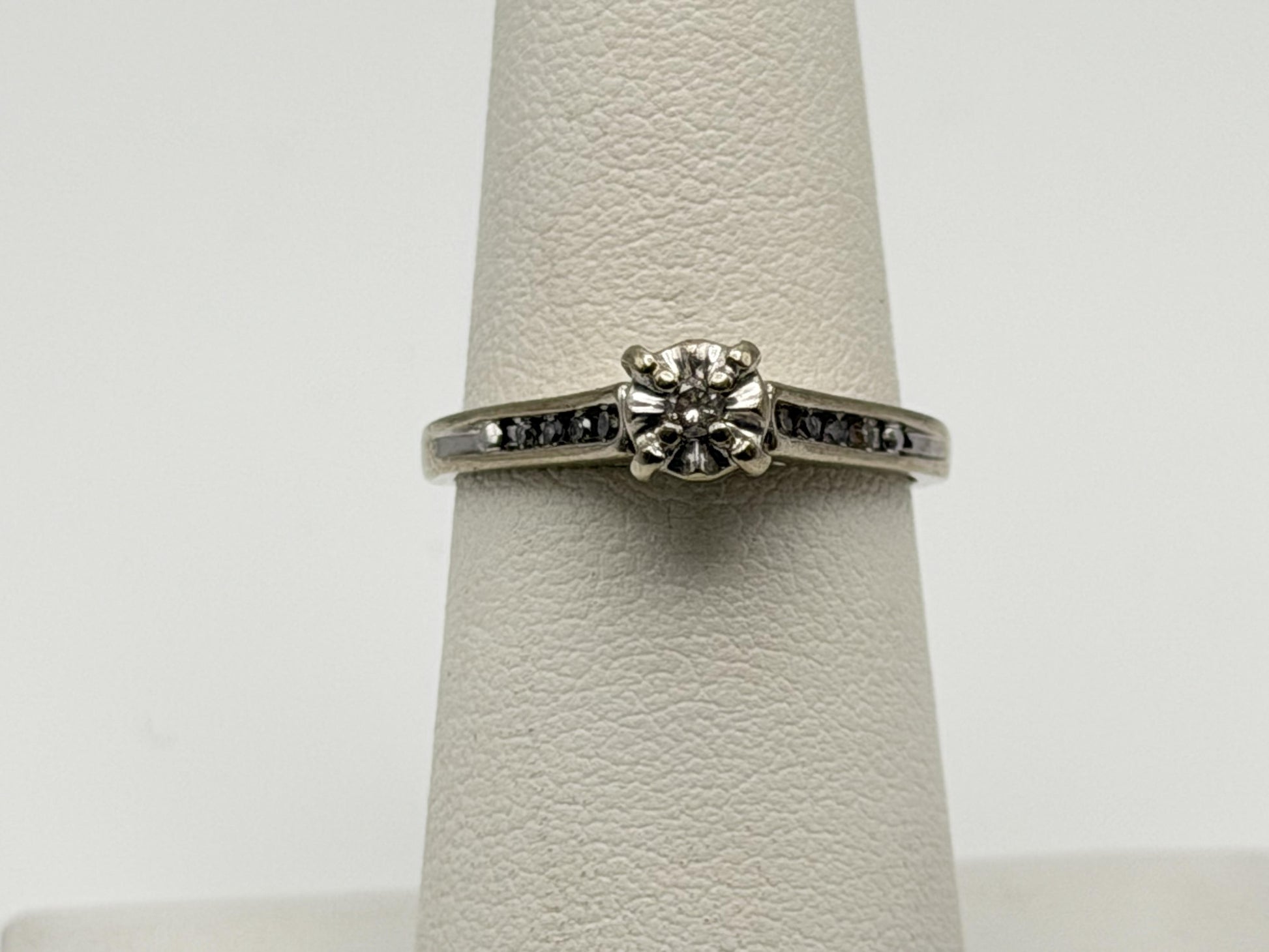 10k White Gold Diamond Cathedral Vintage Style Engagement Ring Wedding Band