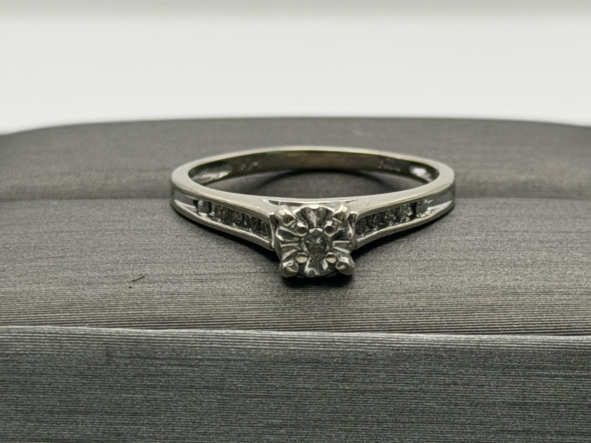 10k White Gold Diamond Cathedral Vintage Style Engagement Ring Wedding Band