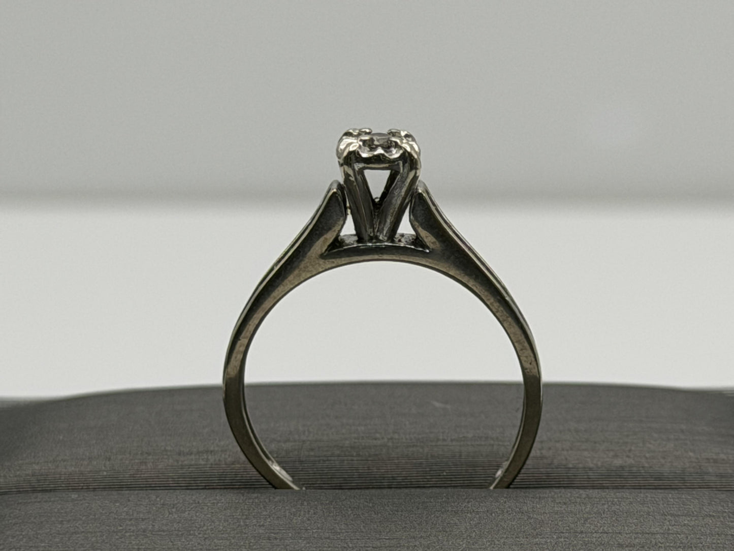 10k White Gold Diamond Cathedral Vintage Style Engagement Ring Wedding Band