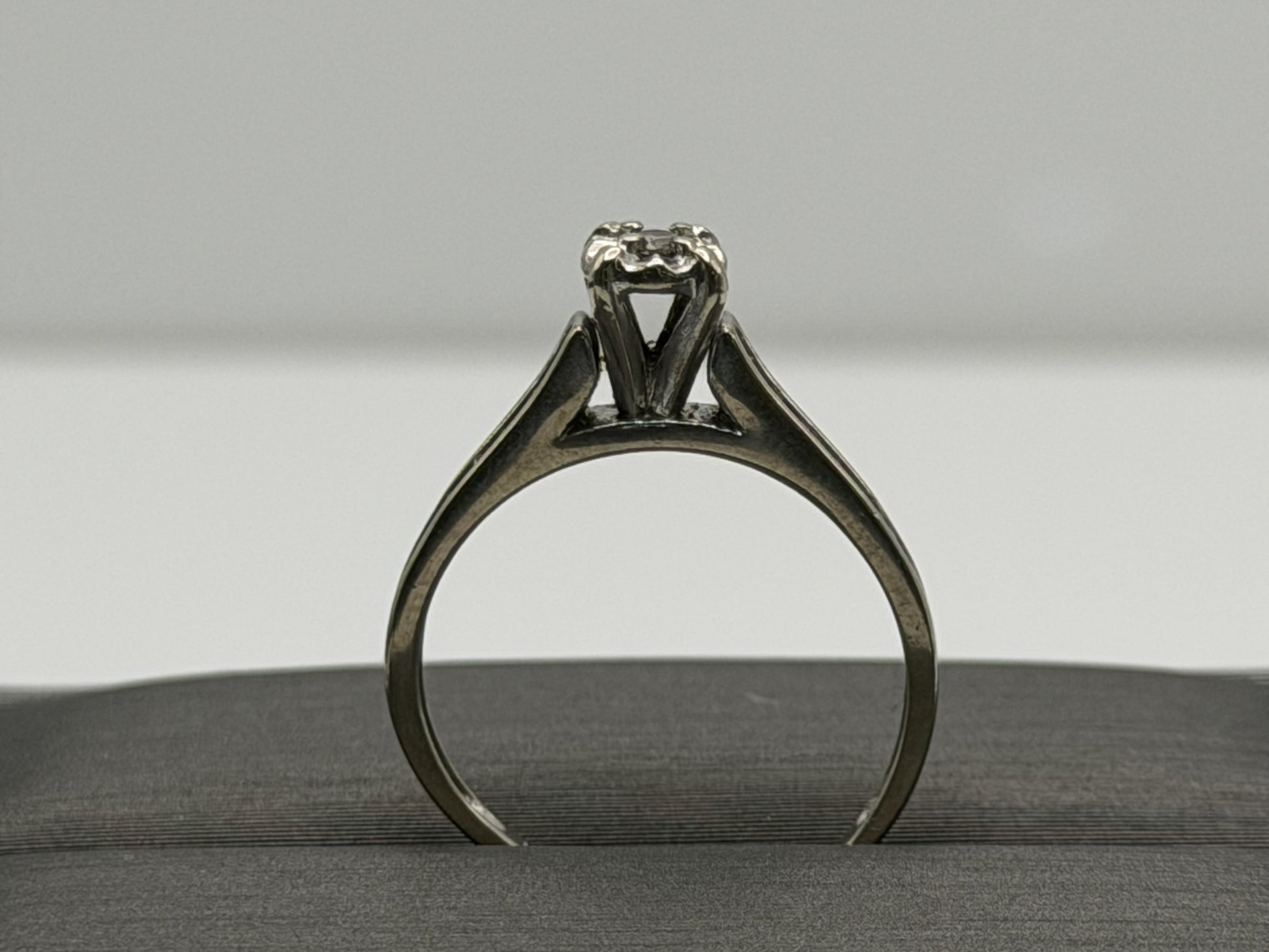 10k White Gold Diamond Cathedral Vintage Style Engagement Ring Wedding Band