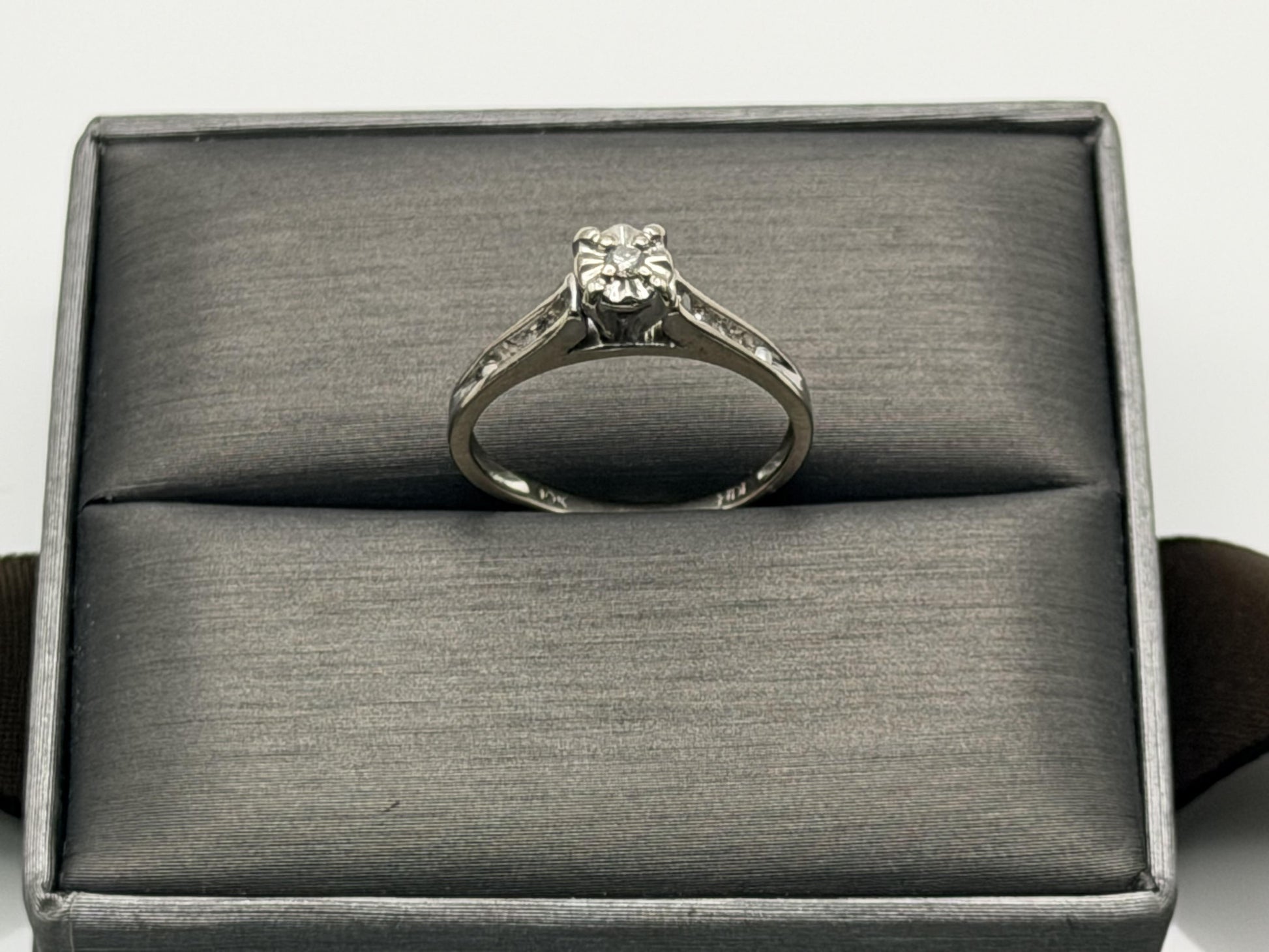 10k White Gold Diamond Cathedral Vintage Style Engagement Ring Wedding Band