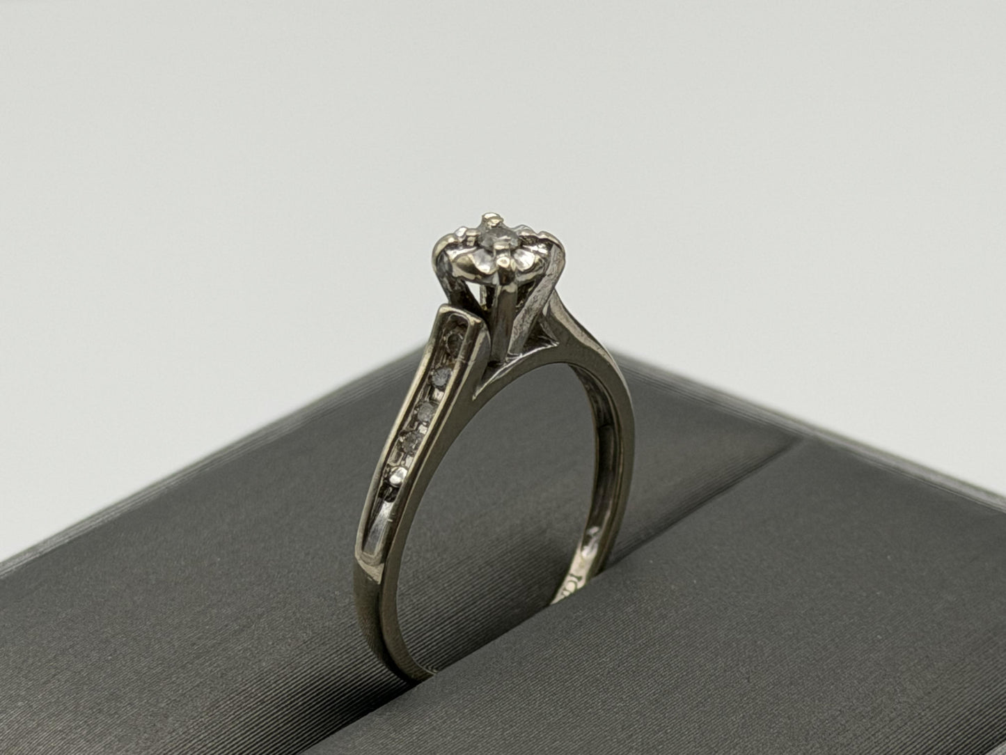 10k White Gold Diamond Cathedral Vintage Style Engagement Ring Wedding Band