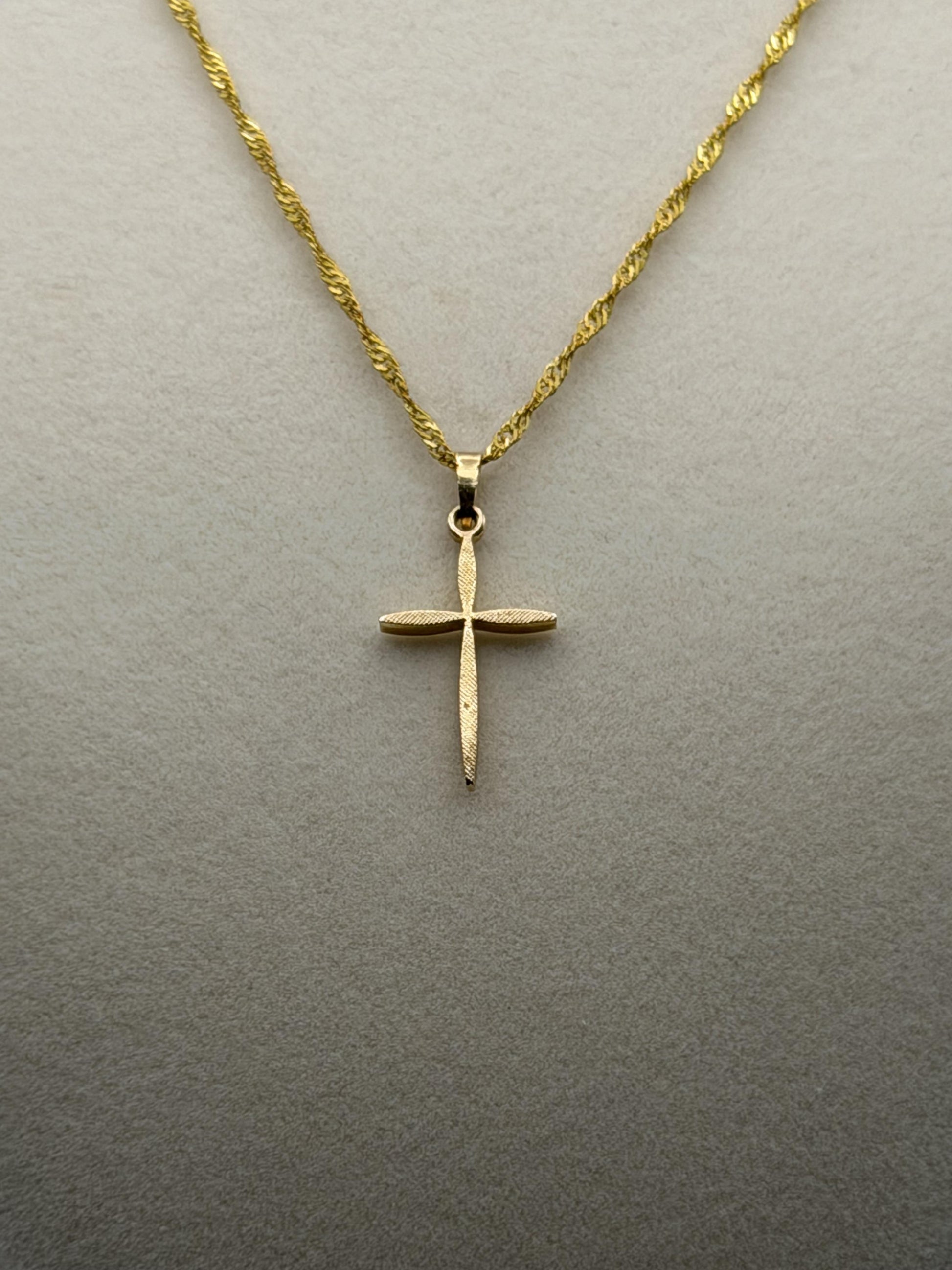 10k Yellow Gold Textured Christian Cross Pendant Necklace Chain
