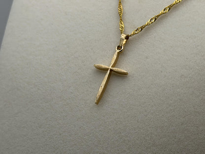 10k Yellow Gold Textured Christian Cross Pendant Necklace Chain