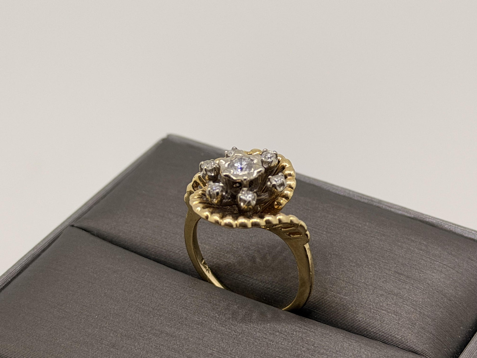 14k Yellow Gold Vintage Diamond Cluster Statement Ring