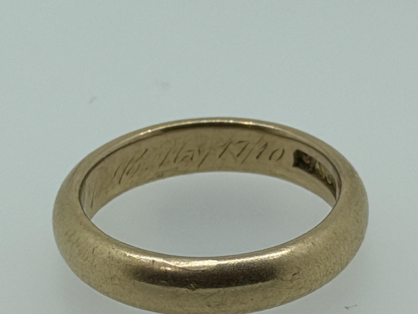 1910 European 18K Yellow Gold HEAVY Wedding Band 4mm Comfort Fit Ring